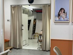 -海马体照相馆(万菱汇店)
