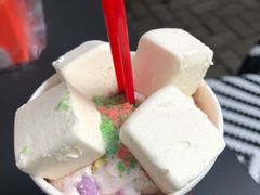 -DQ·蛋糕·冰淇淋(大宁国际商业广场店)