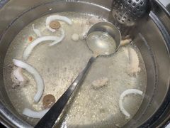 -三个椰子·现砍椰子鸡(金源CBD店)