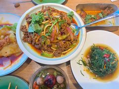 虫草花拌沙葱-阿西娅·西北妈妈拿手菜·清真(西关店)
