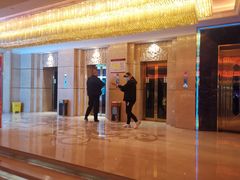 -温莎KTV(珠江路店)