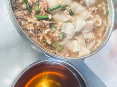 -正宗杨记普洱酸醋米线(总店)