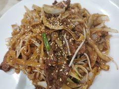 乾炒牛河-喜莲咖啡