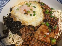 -沪西老弄堂面馆(定西路店)