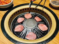 -炼火烤肉店