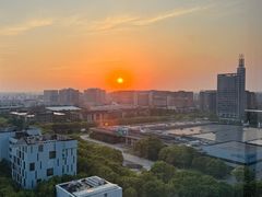 -上海漕河泾万丽酒店