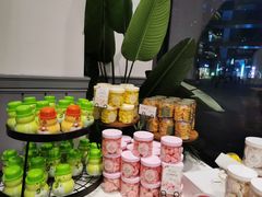 -罗森尼娜(德思勤店)