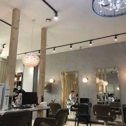 -HAIR HERE造型