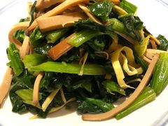 鸡蛋干拌菠菜-宏状元现熬粥·京味菜(五棵松店)