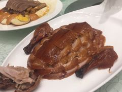 片皮鸭-亢龙太子酒轩(东湖店)