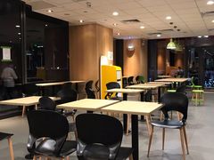 大堂-麦当劳(三亚凤凰机场店)