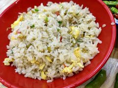 炒饭-江城燕子大排档(江汉路步行街店)