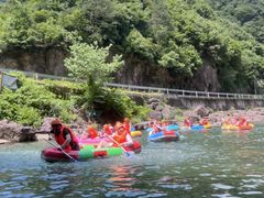 -安吉龙王山峡谷漂流