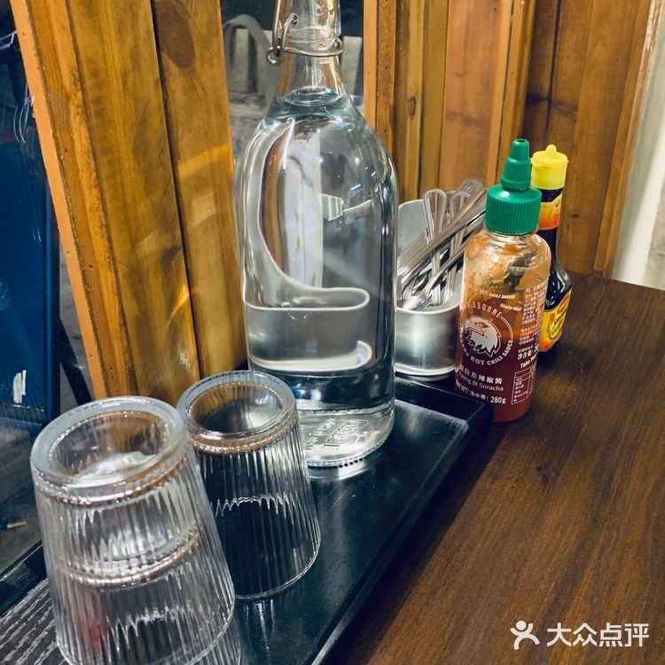 找到我心心念念的泰奶和打抛饭啦🍚