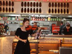 -J·one Bistro吉萬酒厨·牛排