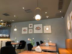 -POKEE VIA&Brunch·维娅(重庆来福士店)