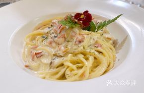 Truffle Cream Mushroom Pasta