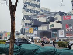 -资和信百货商场