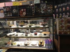 -莓园冰淇淋店