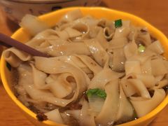 老妈面清汤-易老妈蹄花.特色川菜(人民公园总店)
