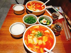 -渝是乎酸菜鱼(龙旗购物中心店)