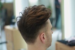 -发饰美男士增发补发假发定制店