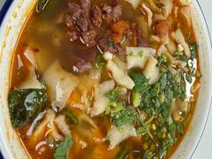 -明记汤揪片子炒面(红山市场特色美食街店)
