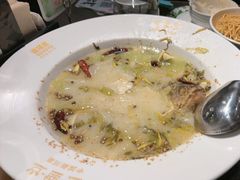 -渔语鱼新川菜Bistro(万象天地店)
