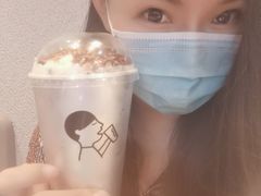 -喜茶(北京华贸购物中心店)