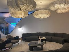 -涨巢·潮玩水疗局