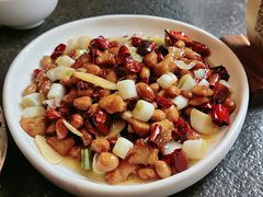 -万重锦·人文川菜馆(骡马市店)