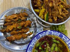 -江城燕子大排档(江汉路步行街店)