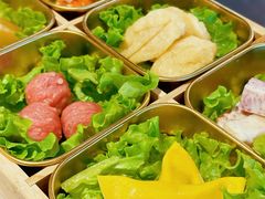 -尚尚仙·酸汤猪手·猪肚鸡火锅(华联万柳购物中心店)