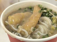 鲜鱼糊粉配油条-汪记鲜鱼糊汤粉(沈阳路总店)