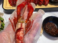 -肥肥虾庄·金牌油焖大虾(首义路店)