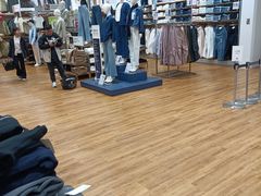 -优衣库(南宁万象城店)