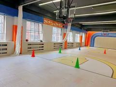 -悦动体能篮球羽毛球网球(三里河店)