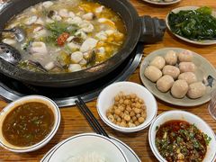 -大鼎石锅鱼(春江里店)