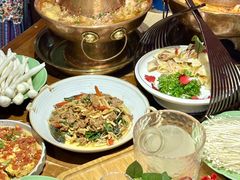 -雀舞云南菜(天津天河城购物中心店)