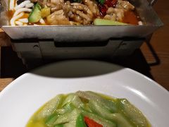 -吴越荣记苏州菜·松鼠桂鱼100%活鱼现做(斜塘老街店)