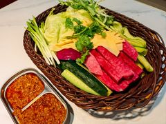 蘸酱菜拼盘-鸽子庄烧烤龙虾(土桥店)