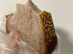 -沁屋面包店(人民东路店)