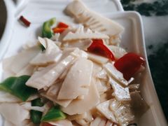 -蔼若春.传承云南菜(金碧公园店)