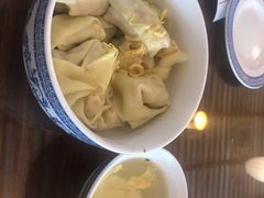 -笑来喜馄饨小笼工坊店(湖滨街店)