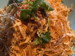 -八府香鸭·啫啫煲(华山路店)