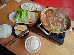 -小椒羊.羊肉粉 龙虾 羊肉串(新地旗舰店)
