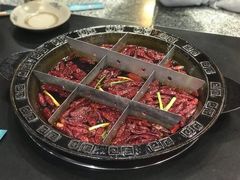 -疯狂的筷子老灶九宫格火锅