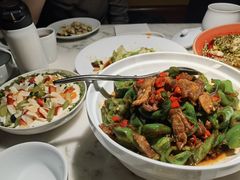 -初蓉丨遇见新川菜(亲贤街荣耀店)