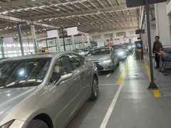 -上海外高桥汽车交易市场