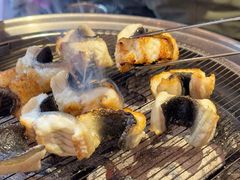 -围炉肉舍•炭烤活鳗•丹东海鲜烤肉(步行街店)